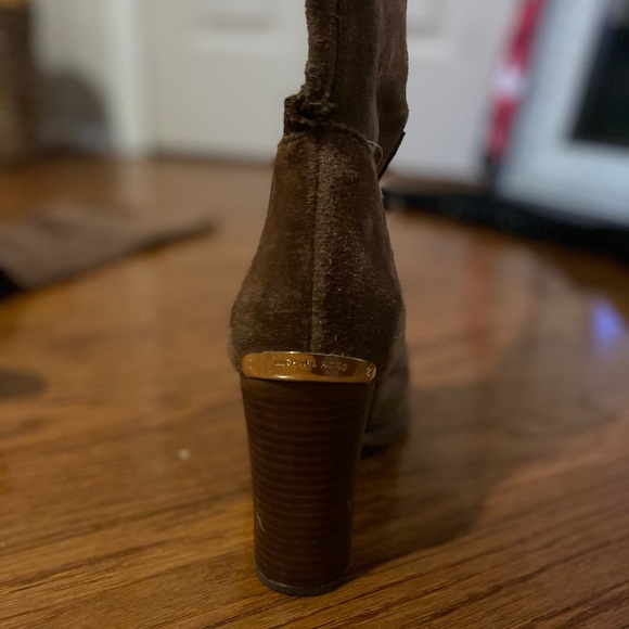 Rare Michael Kors Suede Boots - Picture 3 of 4